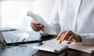 Jak wypełnić fakturę VAT bez błędów i niepotrzebnych kosztów