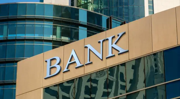 Jaki bank ogłosił upadłość? Zaskakujące szczegóły i konsekwencje