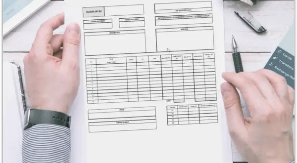 Jak wystawić fakturę bez działalności i uniknąć komplikacji?
